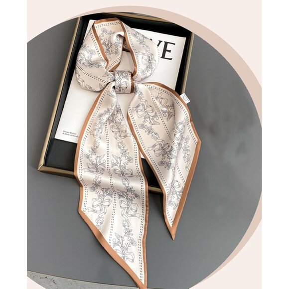 Women's White Black Khaki Fashion Oblique Angle Silk Neck Scarf Printed Scarves - Picture 5 of 6